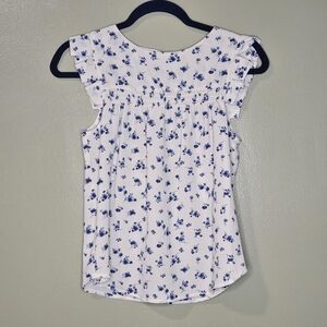 Monteau White and Blue Floral Blouse
